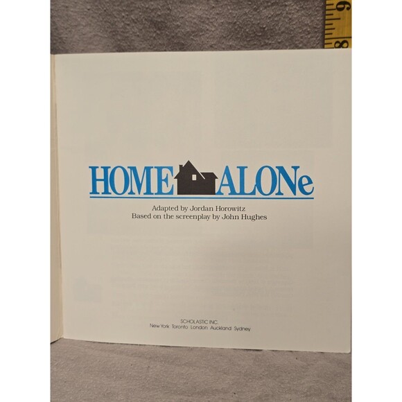 Home Alone 1990s Paperback Scholastic Adaptation - Picture 3 of 6